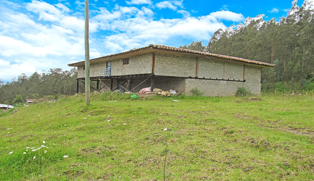 sitios-quintas-haciendas-PROPIEDAD EN VENTA - 9,000 m2 DE TERRENO CON CASA