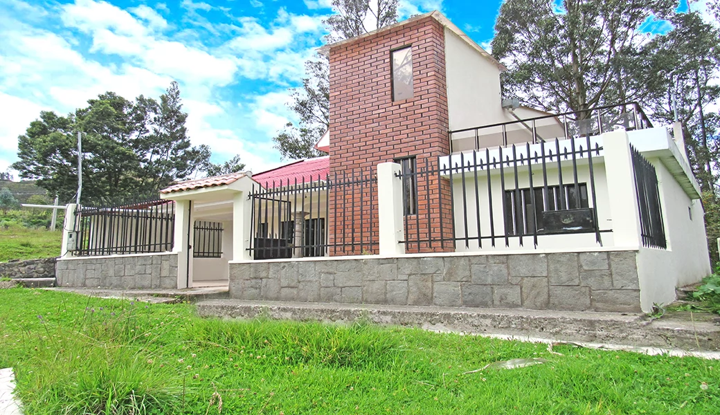casas-villas-departamentos-QUINTA EN VENTA SECTOR BALCON DEL GUABO - RICAURTE