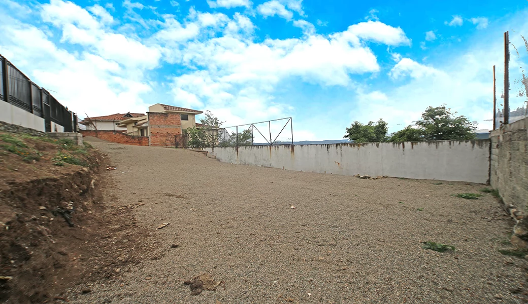 sitios-quintas-haciendas-AMPLIO TERRENO EN ARRIENDO - AV. DEL CHOFER