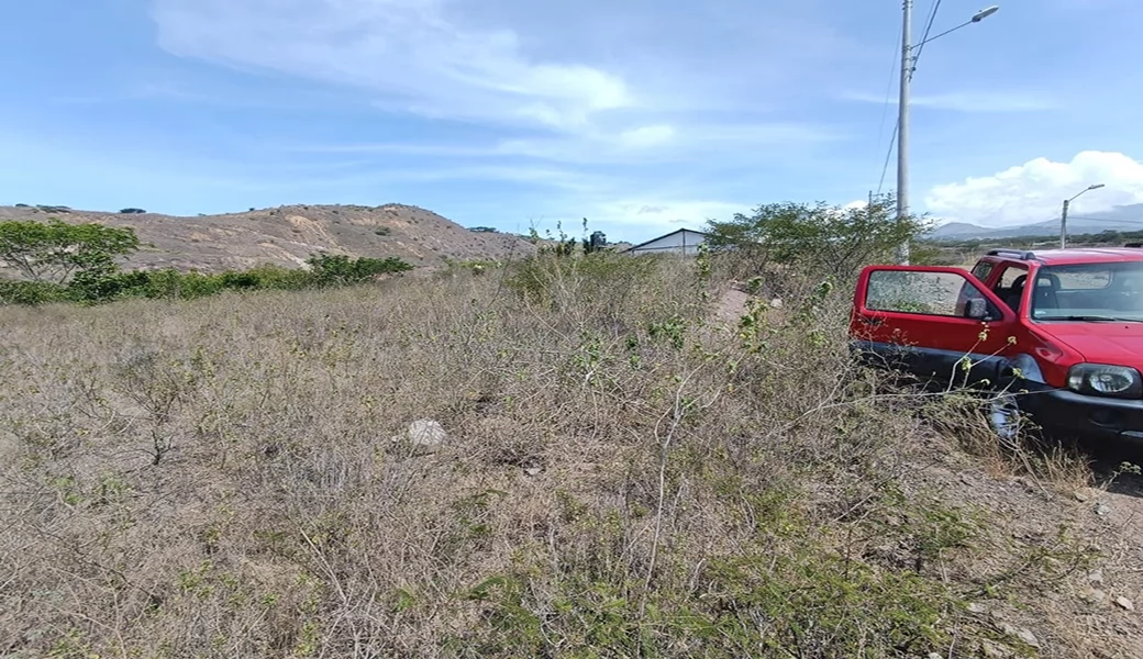 sitios-quintas-haciendas-TERRENO EN VENTA - YUNGUILLA  - OPORTUNIDAD.